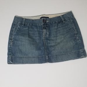 Gap mini jean skirt size 6